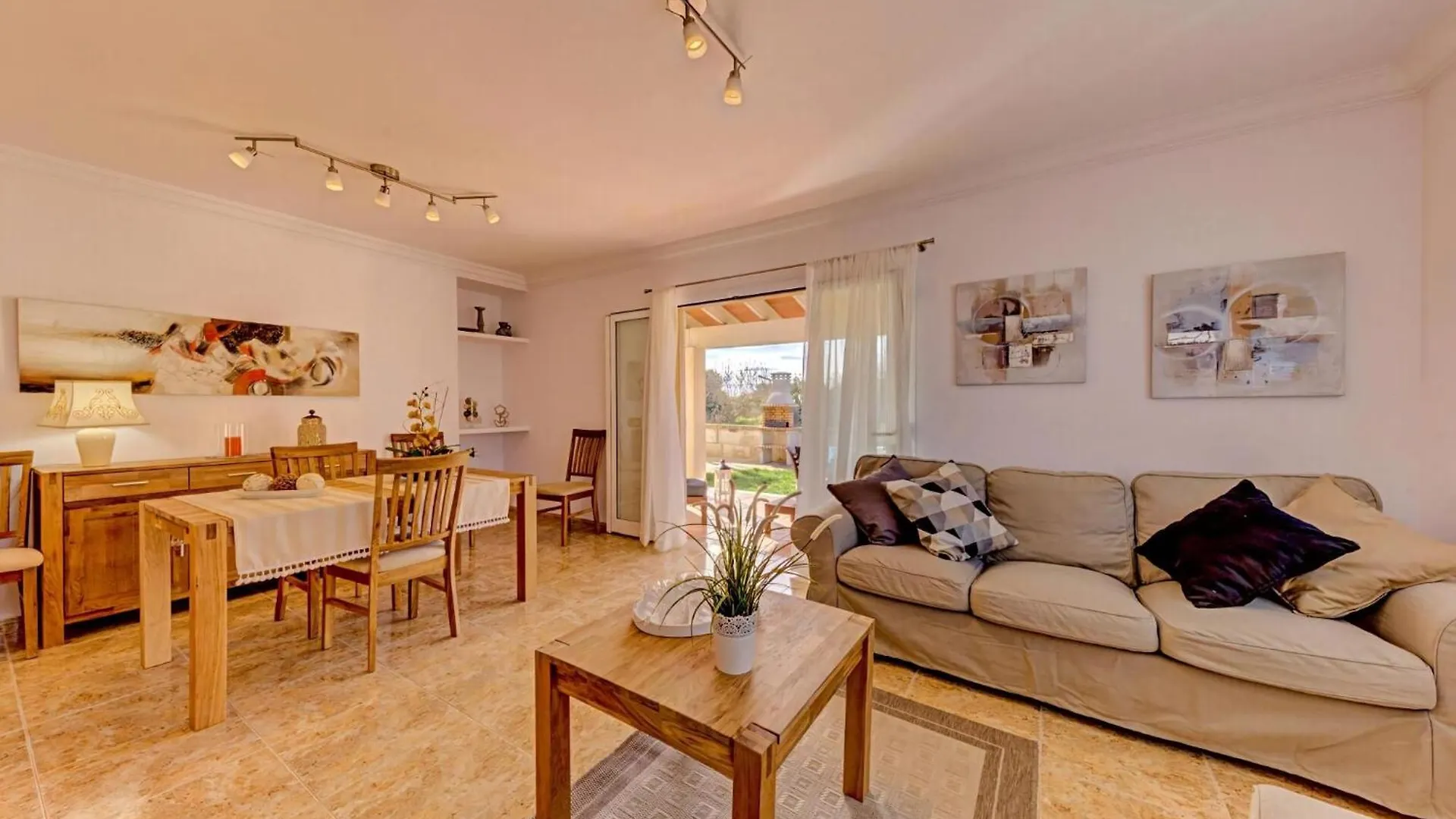 Villa Can Gelaberts Playa De Muro Mallorca 0*,  ספרד